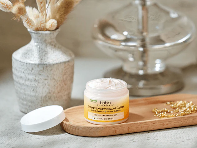 Moisturizing Oat & Calendula Miracle Face Cream - Image 8