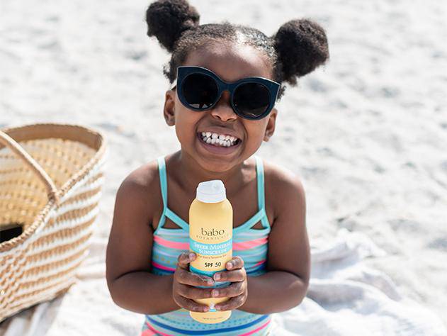 Super Shield Mineral Sunscreen Spray SPF50 - Image 9