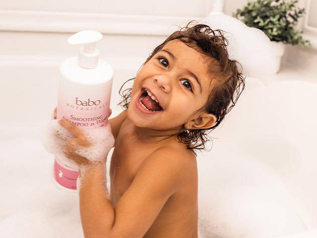 Smoothing Berry & Primrose Shampoo & Wash - 32oz - Image 8